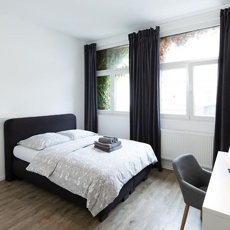 Dreams Bielefeld Vandrarhem Exteriör bild