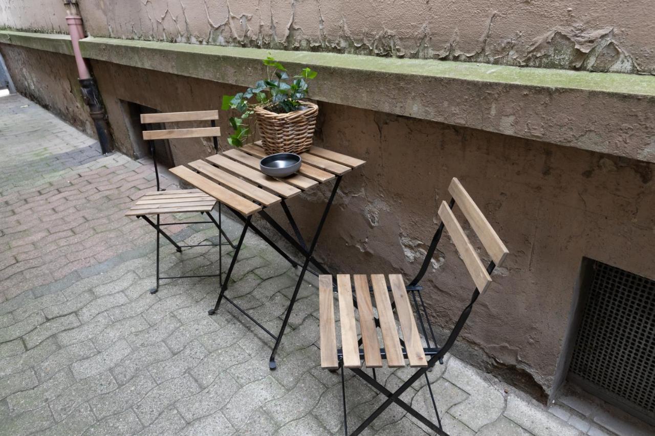 Dreams Bielefeld Vandrarhem Exteriör bild